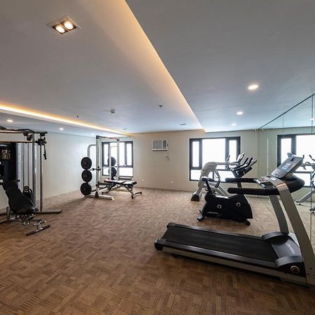 Cebu Family Suites Powered By Cocotel Luaran gambar